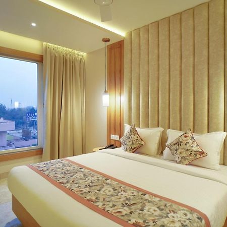 Hotel Four Element Варанасі Екстер'єр фото