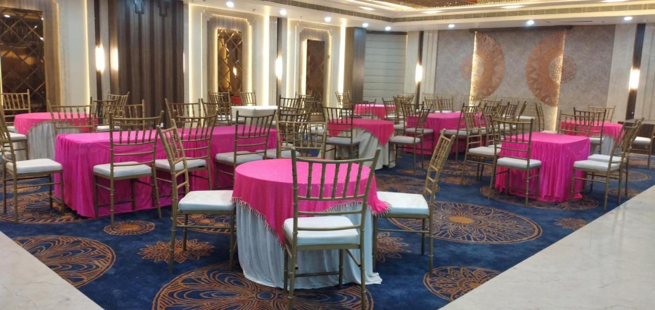 Hotel Four Element Варанасі Екстер'єр фото