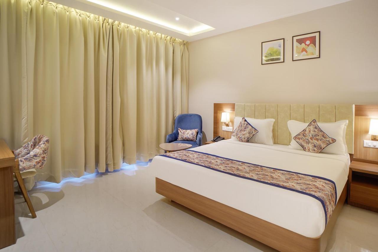 Hotel Four Element Варанасі Екстер'єр фото