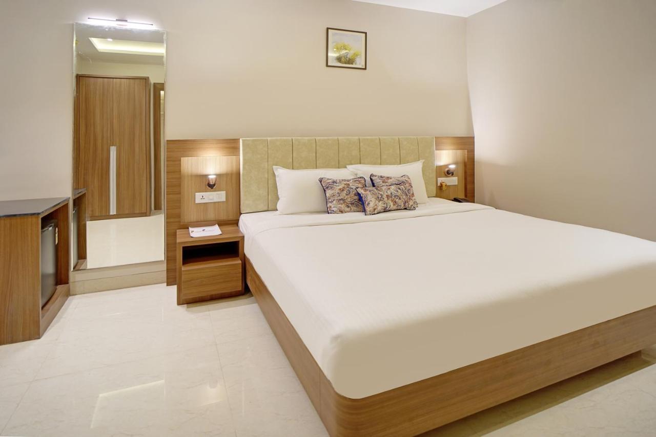 Hotel Four Element Варанасі Екстер'єр фото