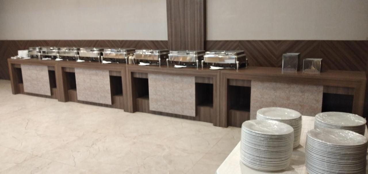Hotel Four Element Варанасі Екстер'єр фото