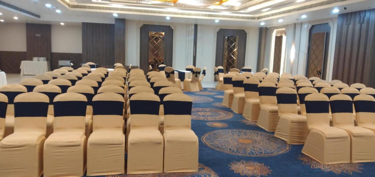 Hotel Four Element Варанасі Екстер'єр фото