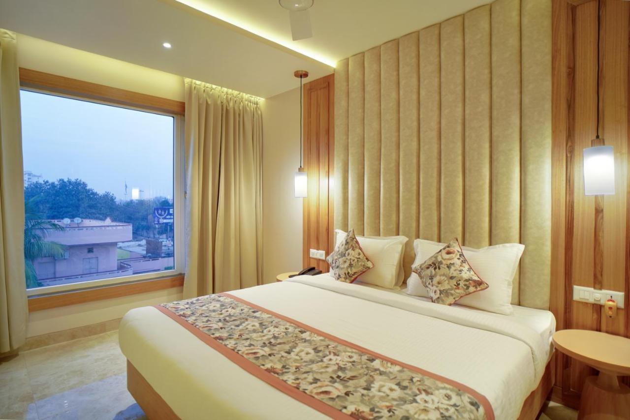 Hotel Four Element Варанасі Екстер'єр фото
