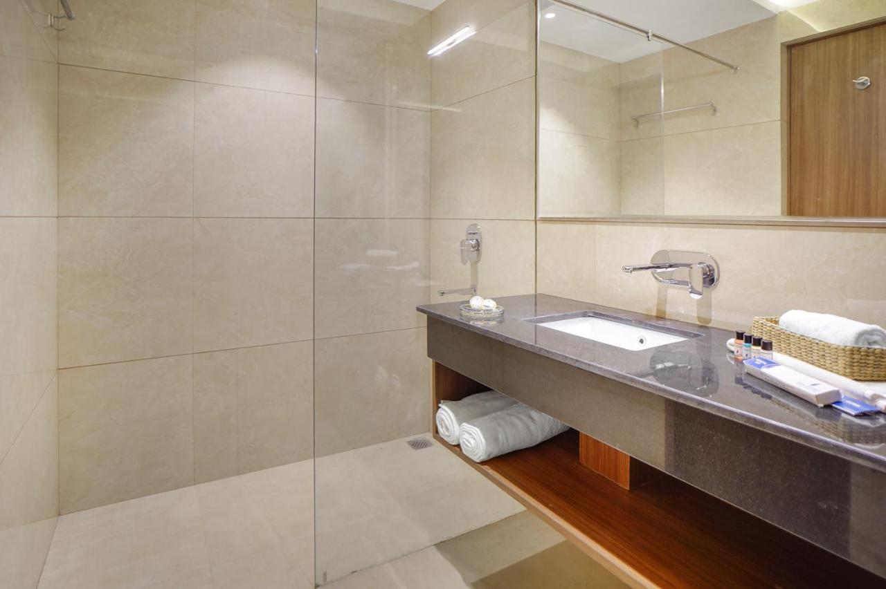 Hotel Four Element Варанасі Екстер'єр фото